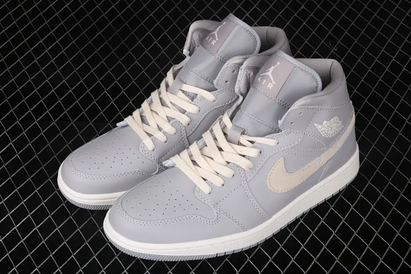 All Categories Air Jordan Jordan Series Basketball Shoes Air Jordan 1 High Air Jordan 1 Mid AJ1 Joe 1 Gray Little Earl Basketball Shoes CD7240-002
